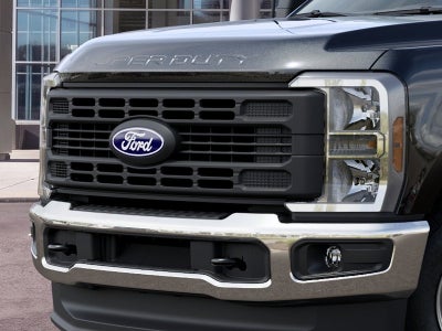 2027 Ford Super Duty F-350 SRW XL