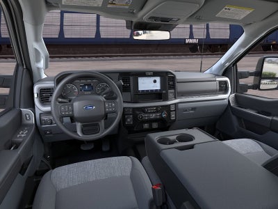 2026 Ford Super Duty F-350 SRW XLT