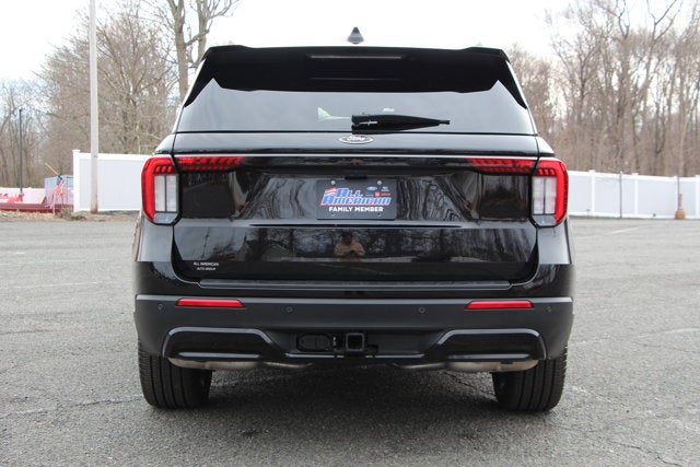 2026 Ford Explorer Red Diamond Blackout Edition