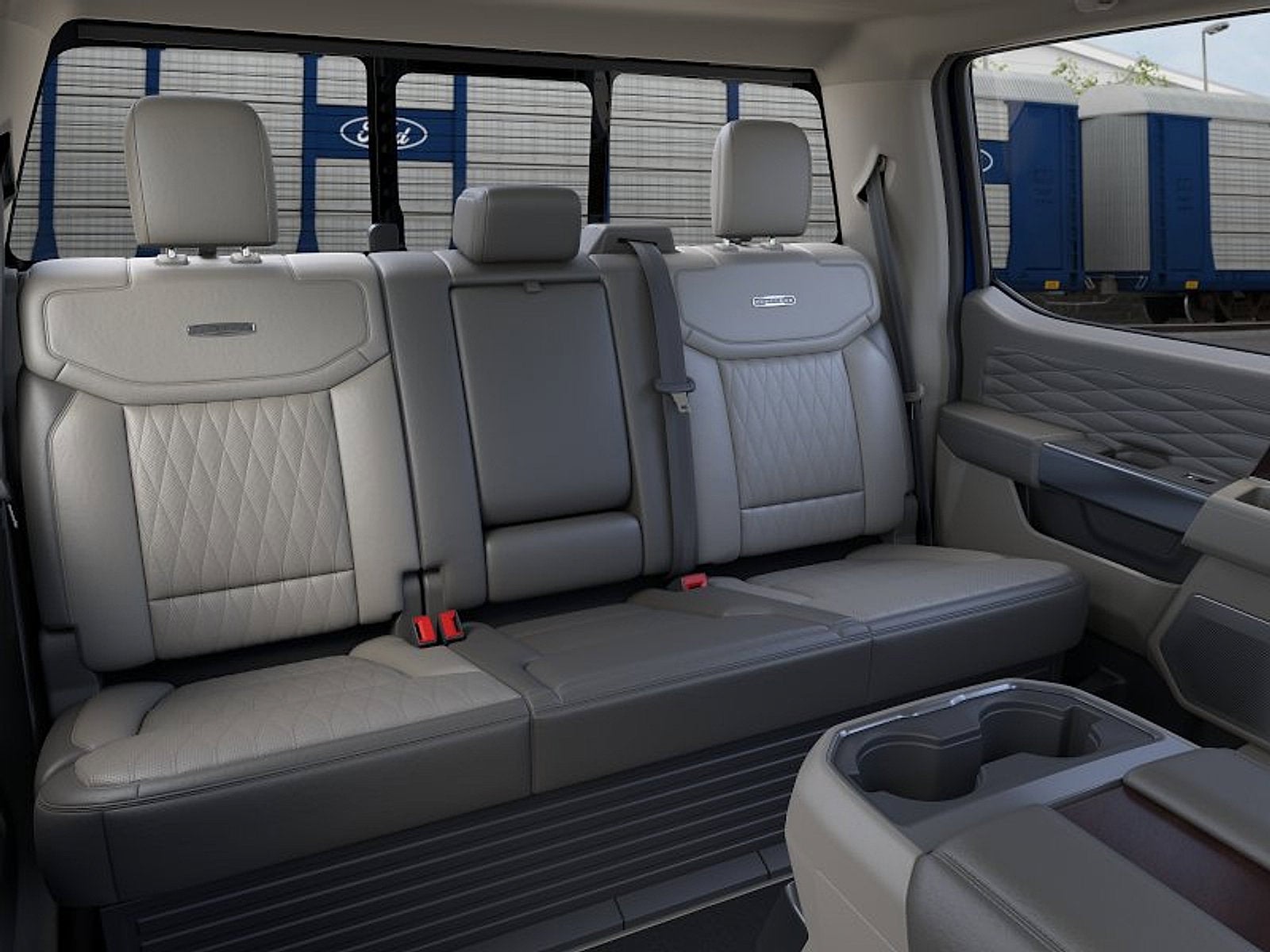 2026 Ford Super Duty F-250 SRW Platinum