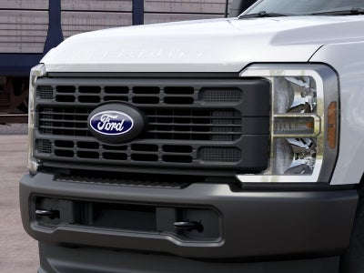 2027 Ford Super Duty F-350 SRW XL