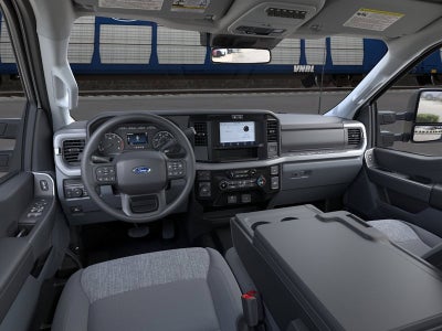 2026 Ford Super Duty F-350 DRW XLT