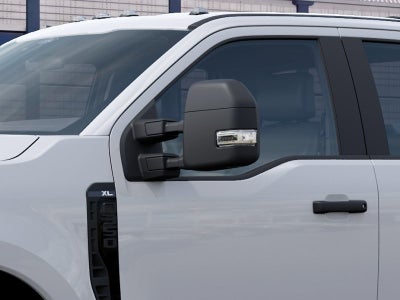 2027 Ford Super Duty F-350 SRW XL