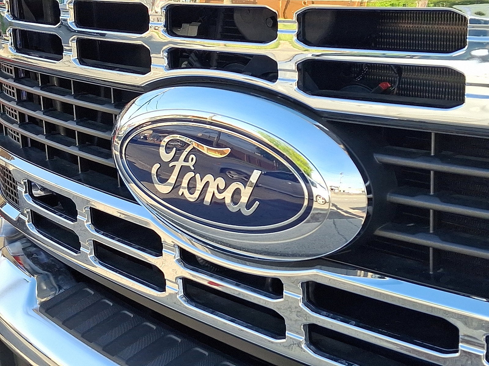 2024 Ford Super Duty F-350 DRW Base