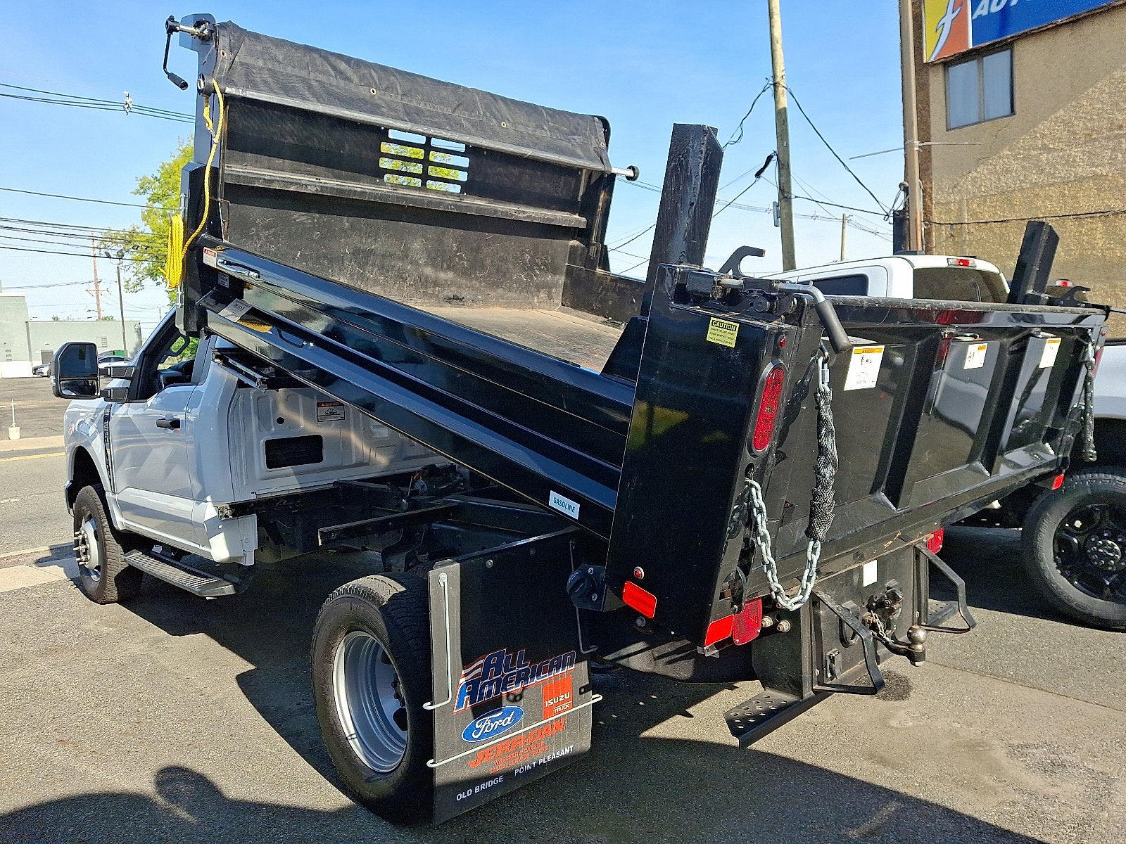 2024 Ford Super Duty F-350 DRW Base