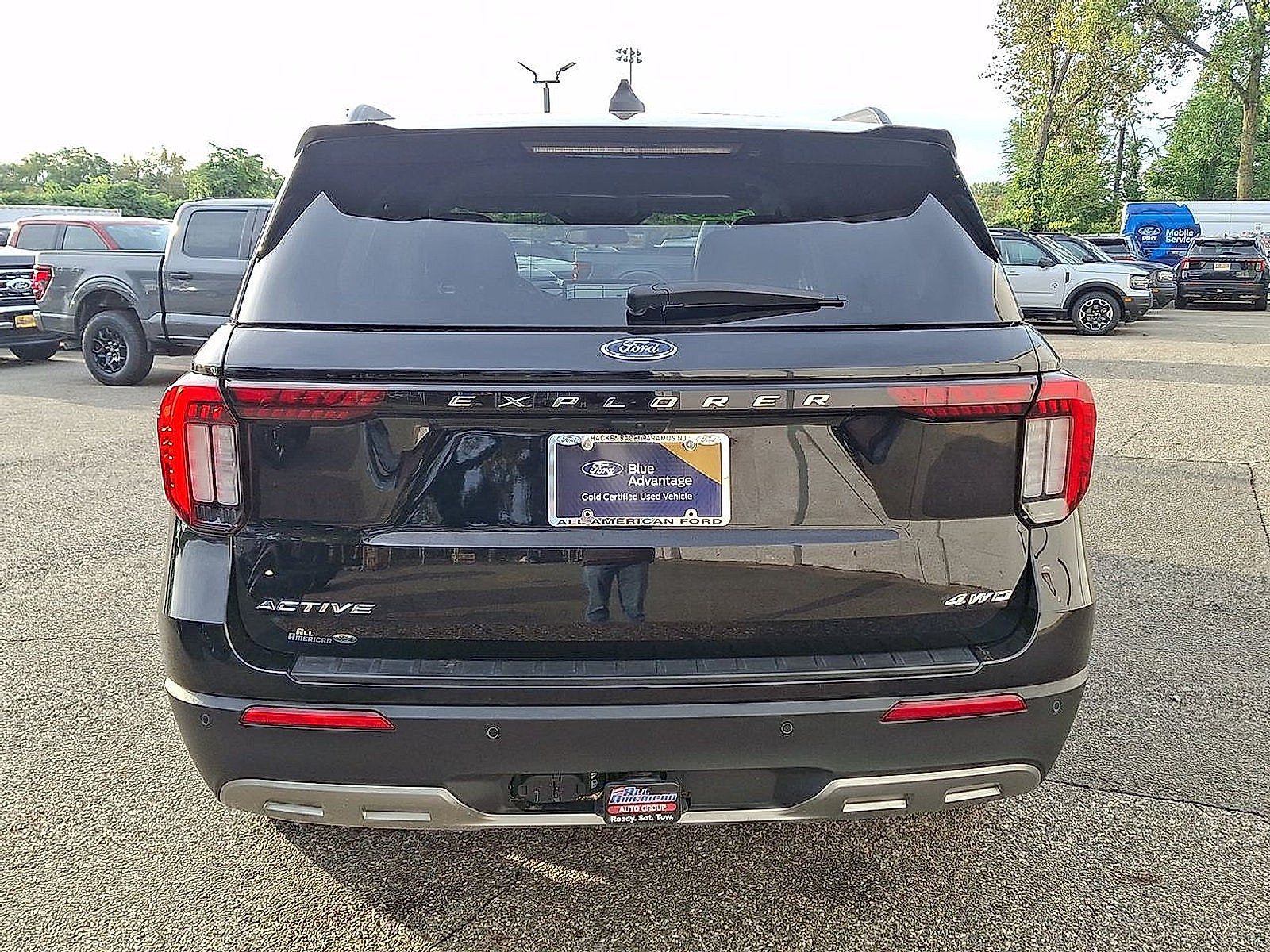 2025 Ford Explorer Active