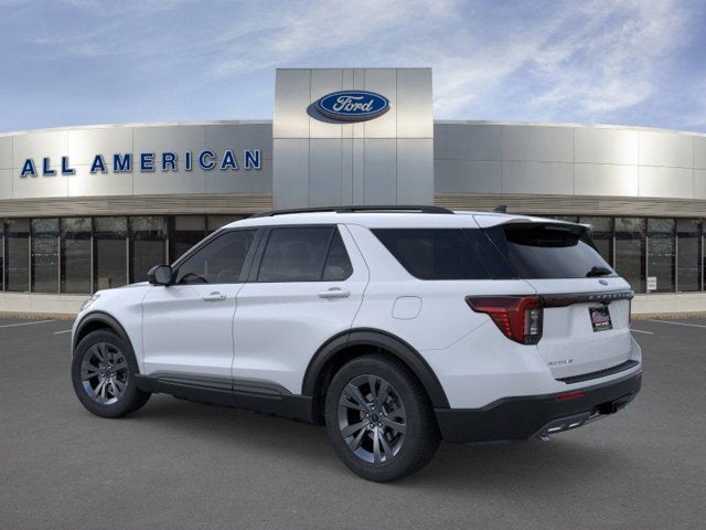 2026 Ford Explorer Base