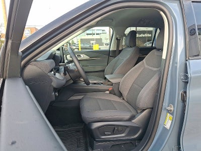 2026 Ford Explorer Base