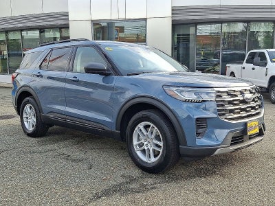 2026 Ford Explorer Base