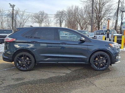 2022 Ford Edge ST