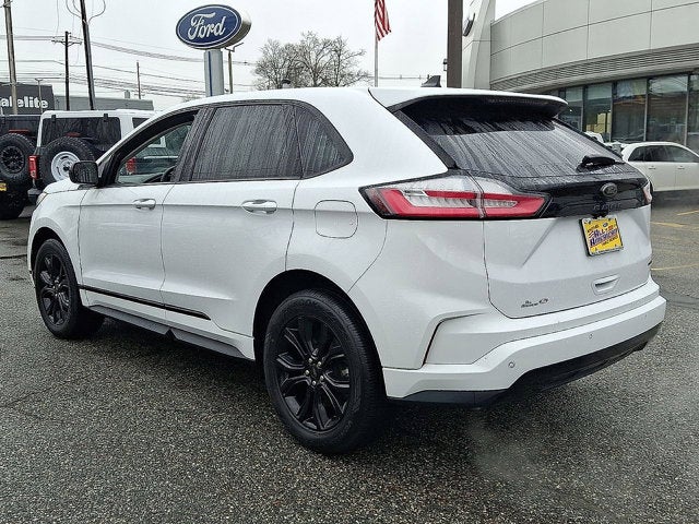 2023 Ford Edge SE