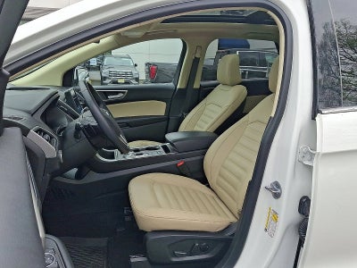 2023 Ford Edge Base