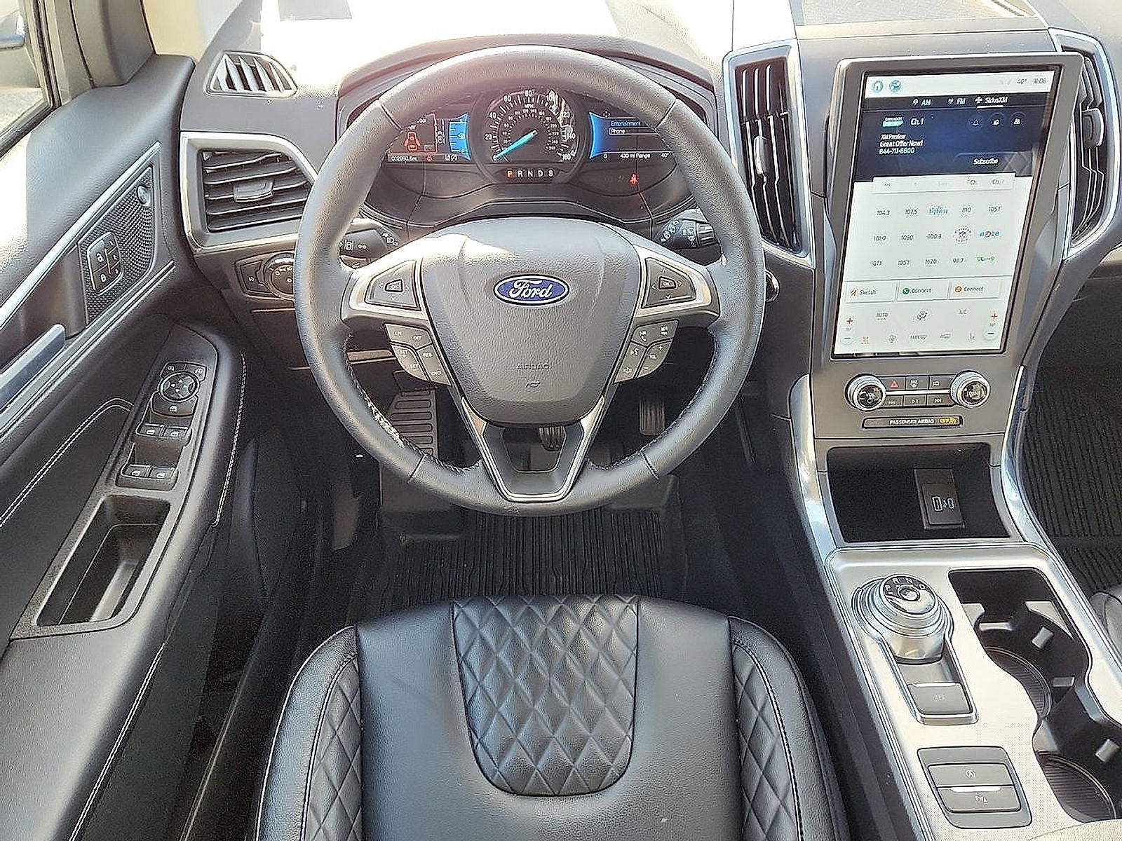 2023 Ford Edge Titanium