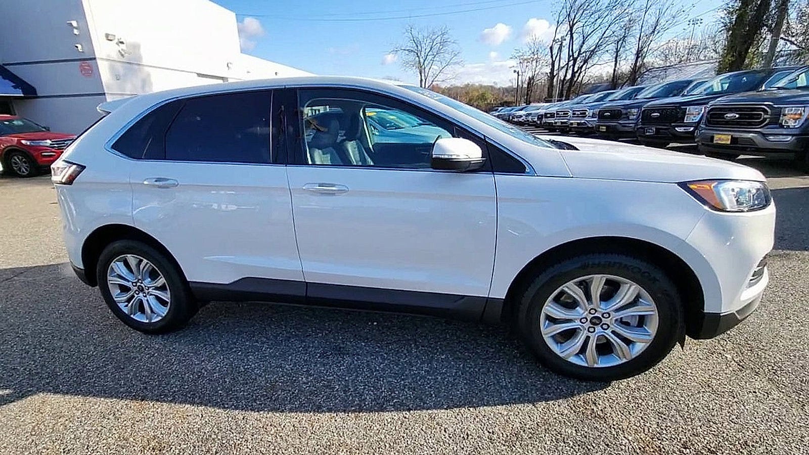 2023 Ford Edge Titanium