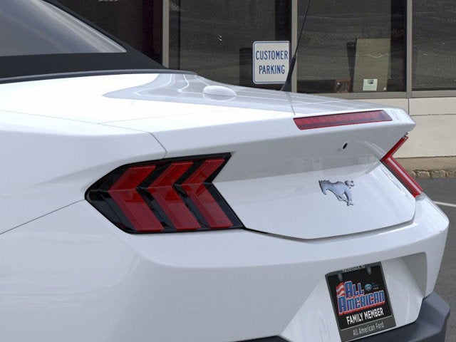 2026 Ford Mustang Base