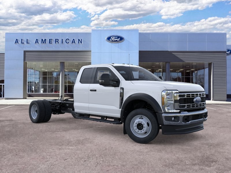 2026 Ford Super Duty F-450 DRW Base