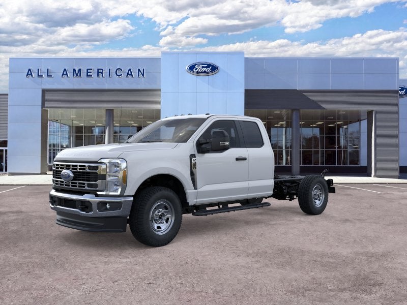 2026 Ford Super Duty F-350 SRW Base