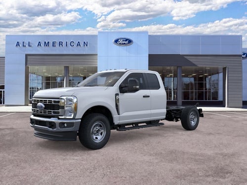 2026 Ford Super Duty F-350 SRW Base