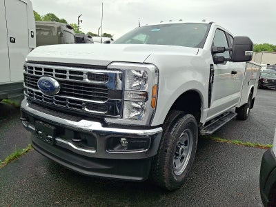2026 Ford Super Duty F-350 SRW Base