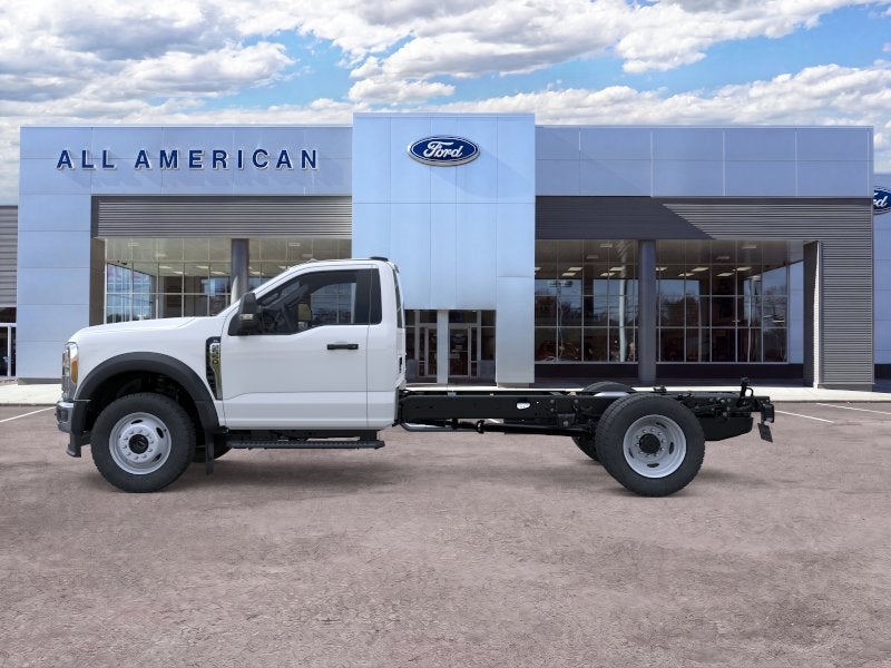 2026 Ford Super Duty F-550 DRW Base