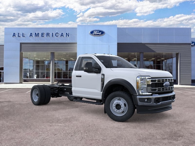2026 Ford Super Duty F-550 DRW Base