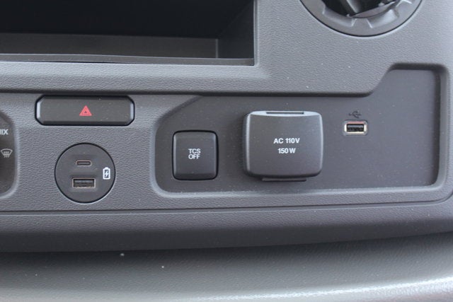 2026 Ford E-Series Cutaway 12 FT Aerocell Box