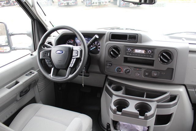 2026 Ford Dry Freight Box Truck E-450 17 FT DuraCube Body