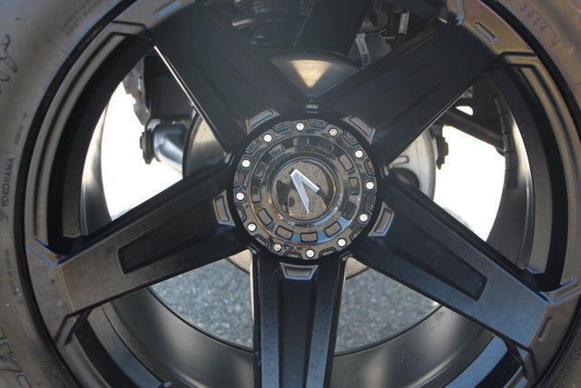 2024 Ford Bronco SoFlo Edition