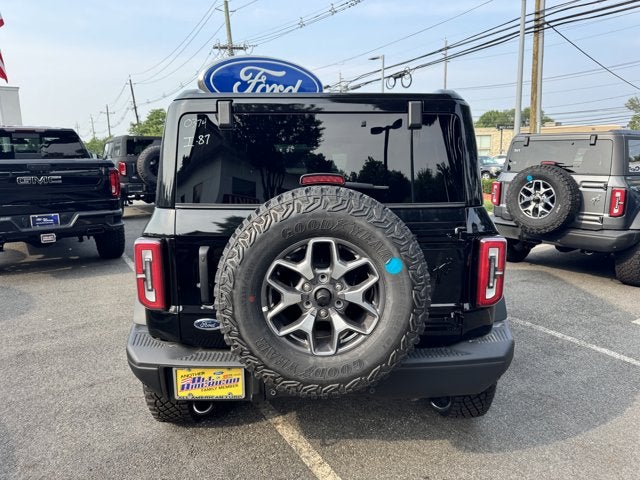2025 Ford Bronco Badlands Custom