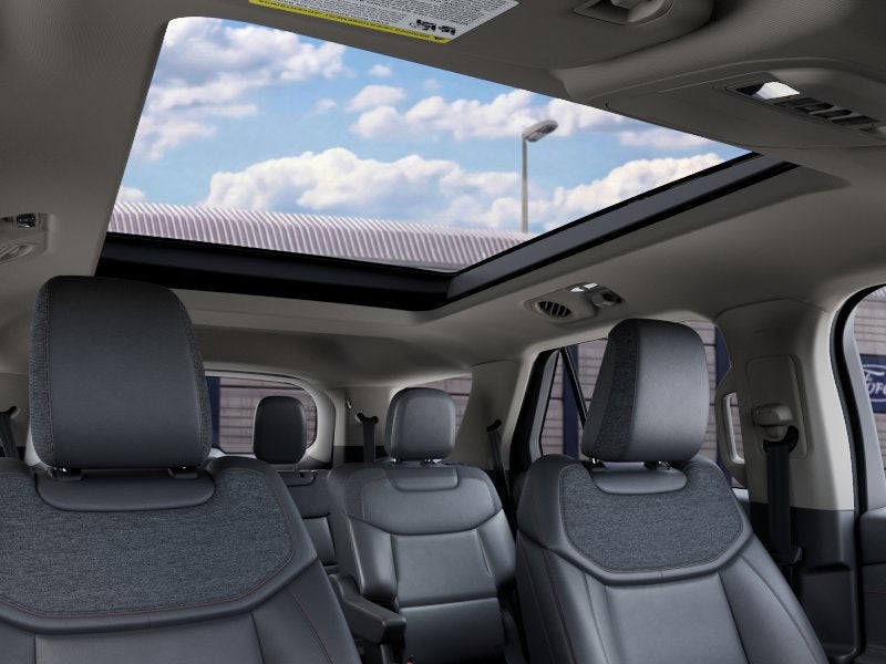 2027 Ford Explorer Active w/200A Pkg
