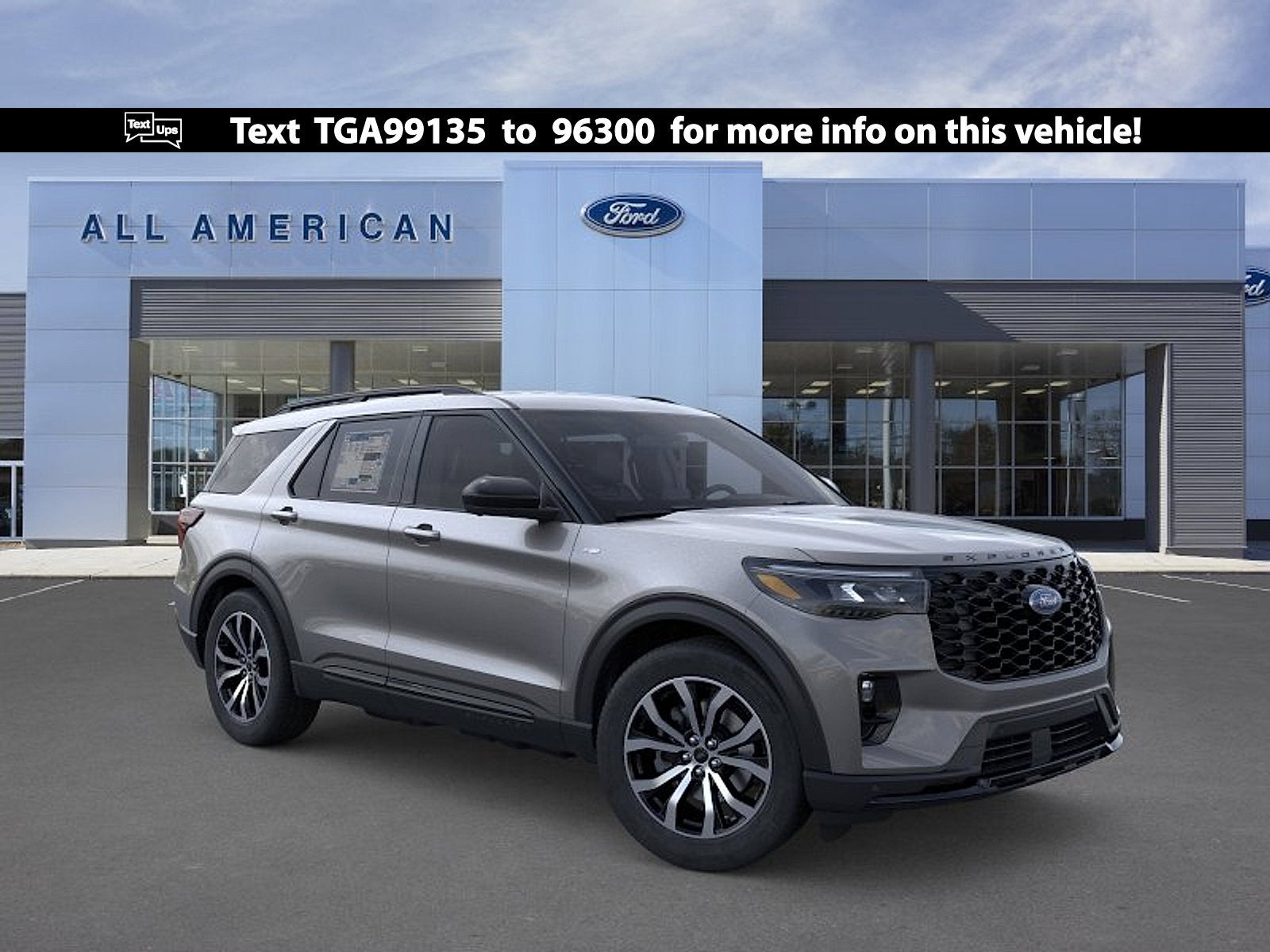 2026 Ford Explorer ST-LINE 4WD's photo
