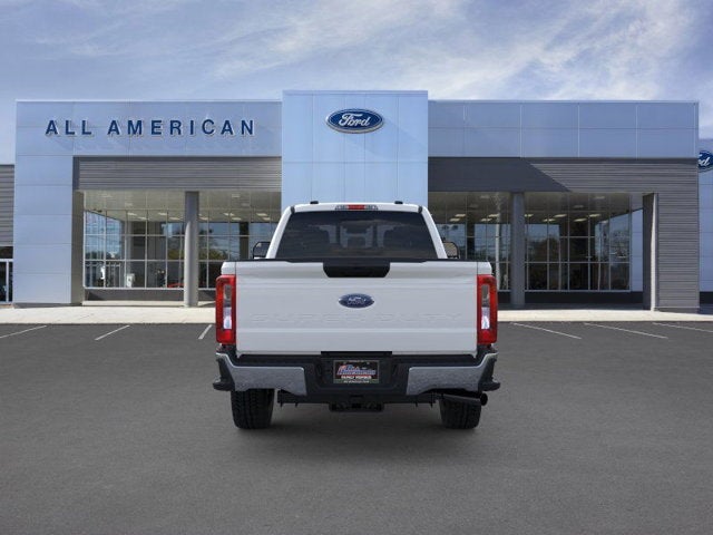 2026 Ford Super Duty F-350 SRW Base