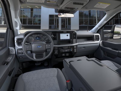 2026 Ford Super Duty F-350 SRW Base