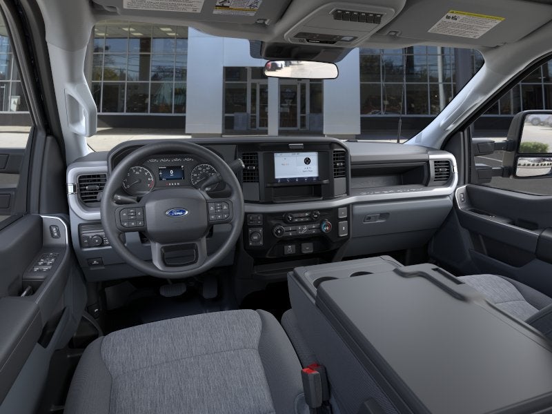 2026 Ford Super Duty F-350 SRW Base