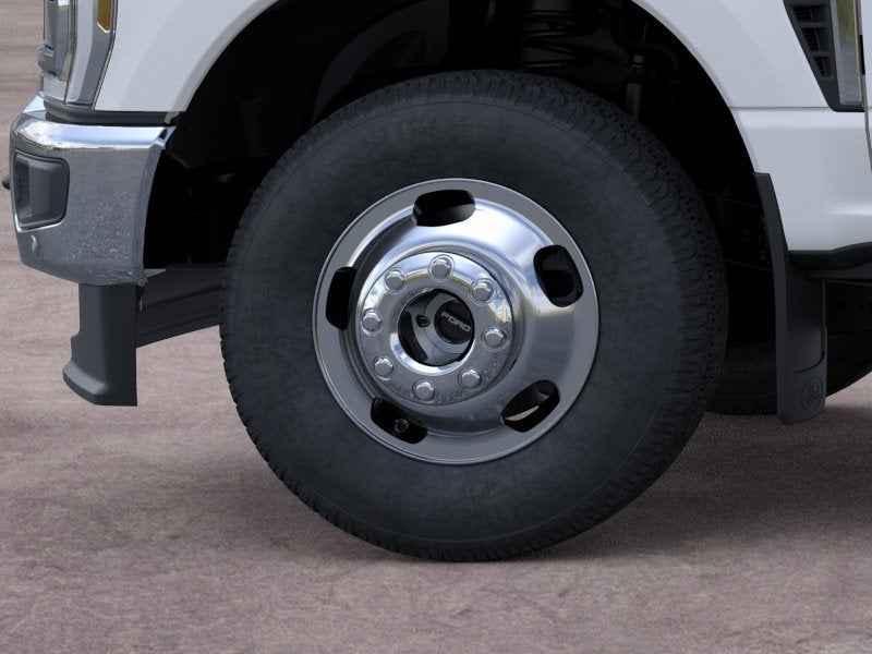 2026 Ford Super Duty F-350 DRW Base