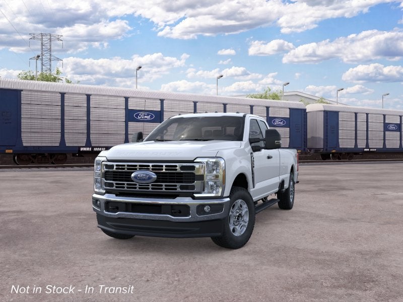 2026 Ford Super Duty F-350 SRW XLT
