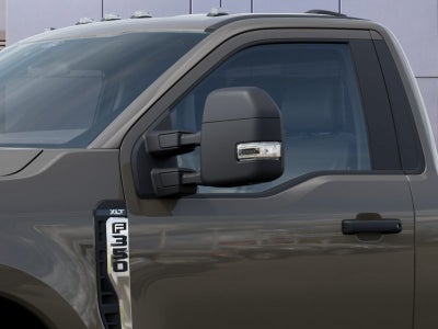 2027 Ford Super Duty F-350 SRW Base