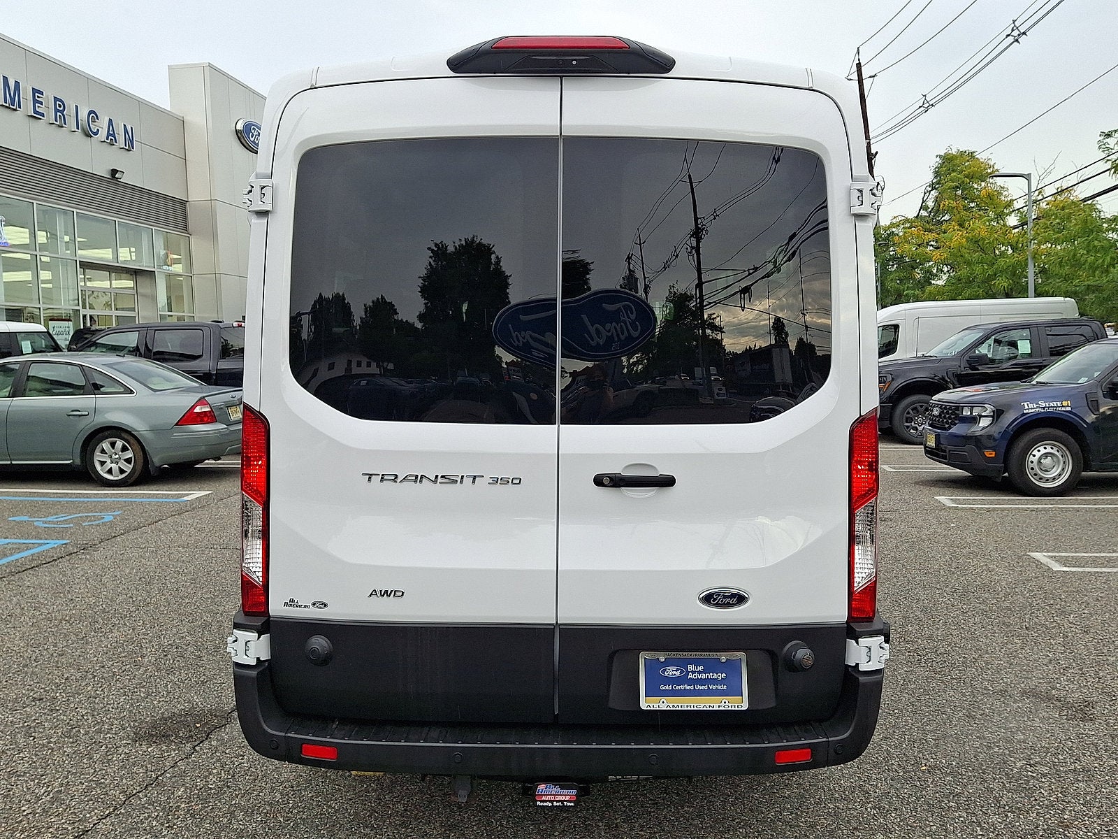 2023 Ford Transit Passenger Wagon T350