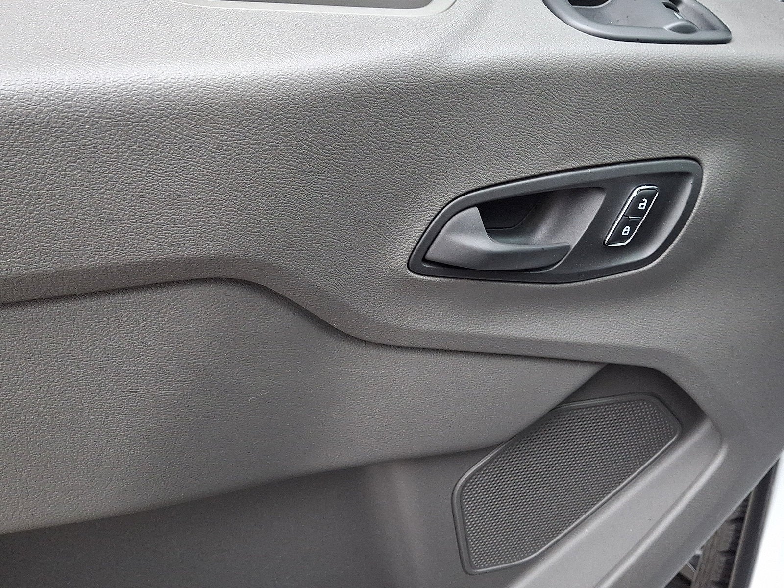 2023 Ford Transit Passenger Wagon T350
