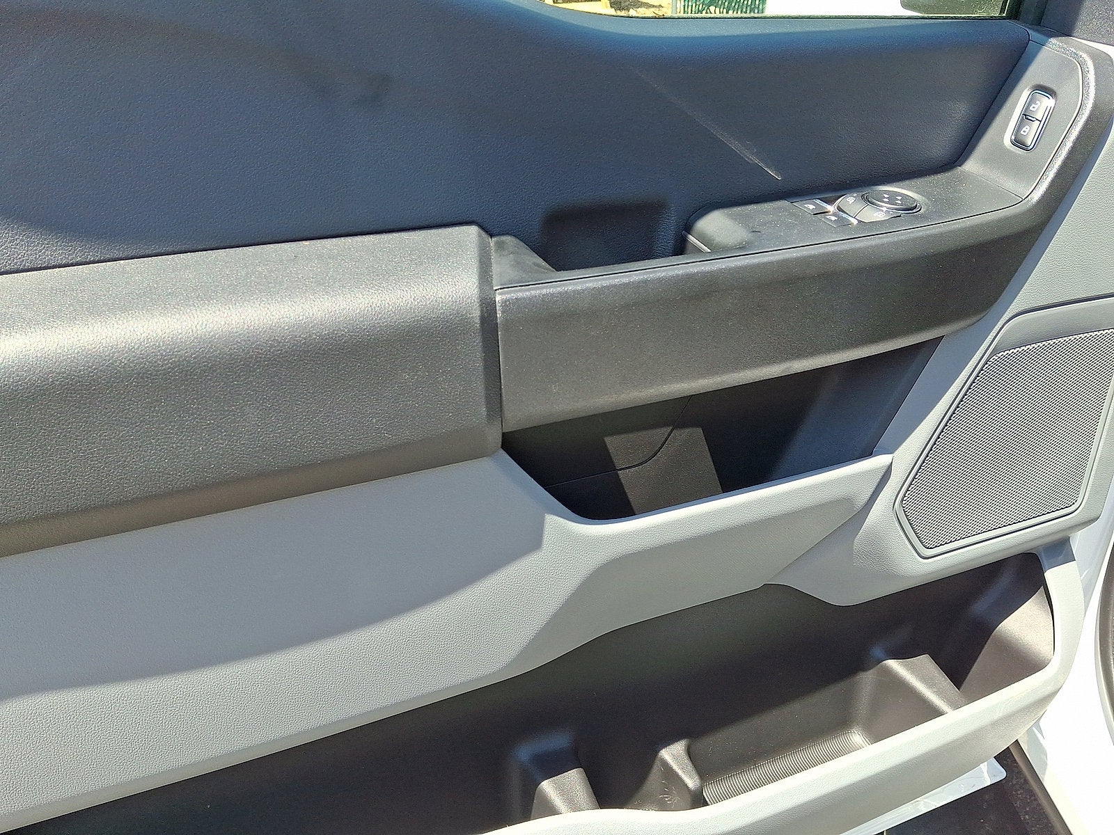 2026 Ford Super Duty F-600 DRW Base