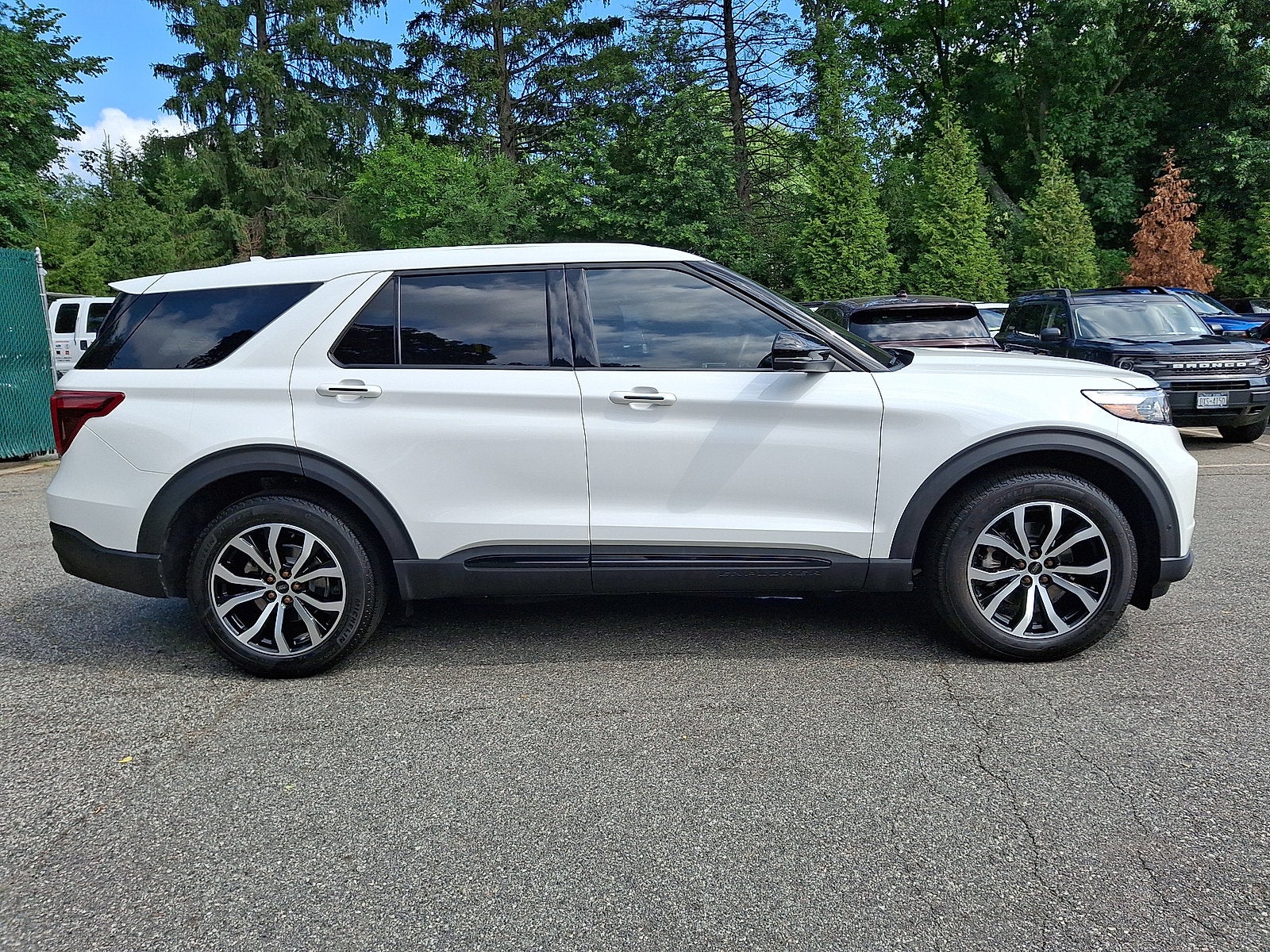 2021 Ford Explorer ST