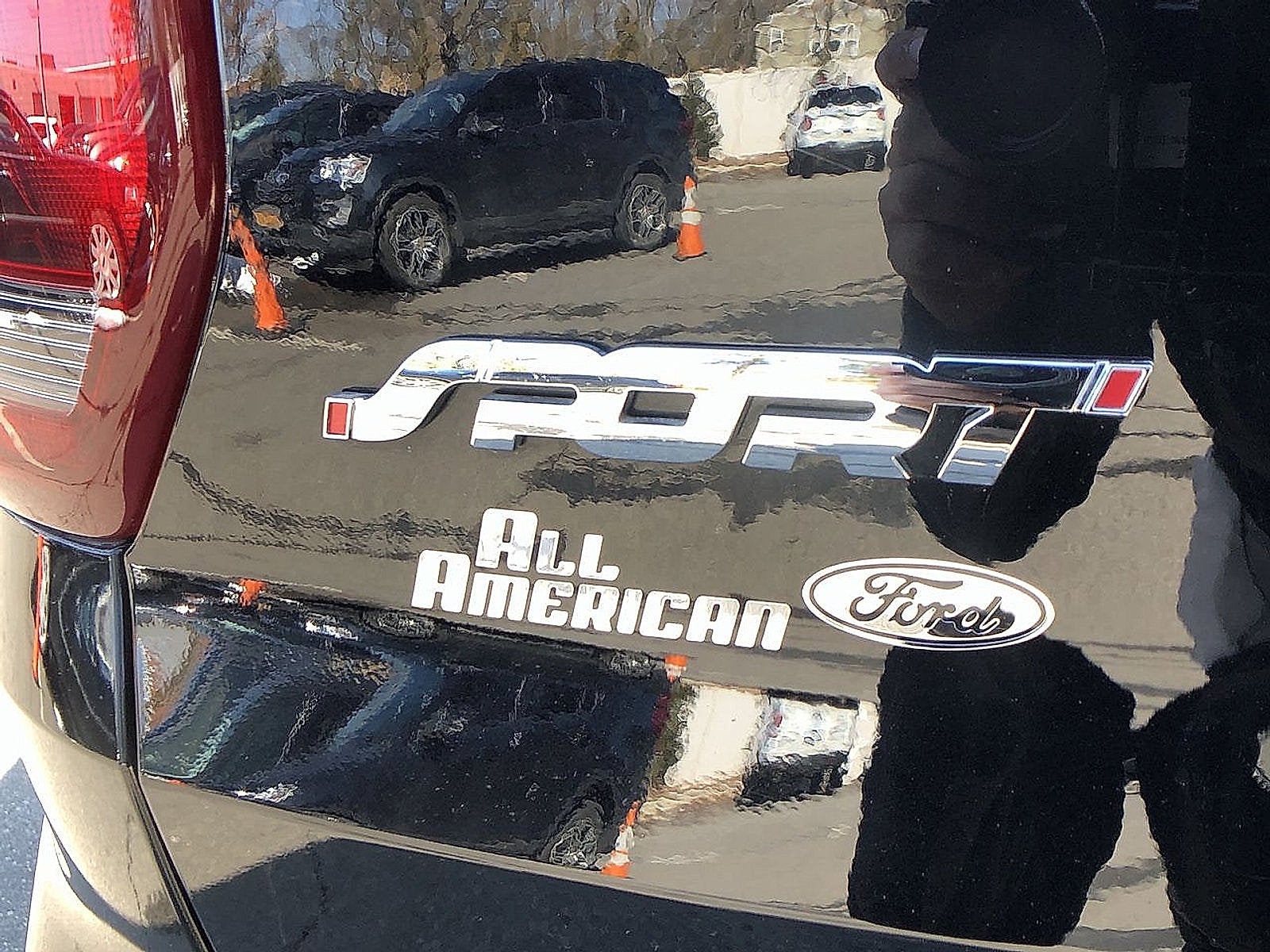 2019 Ford Explorer Sport