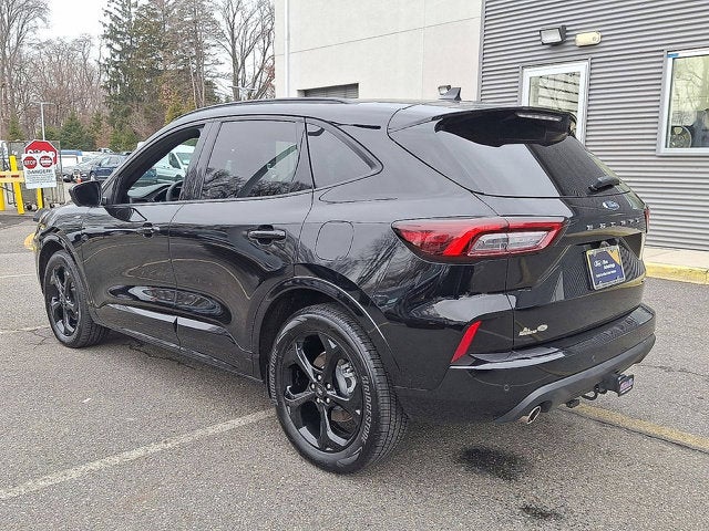 2023 Ford Escape ST-Line Select