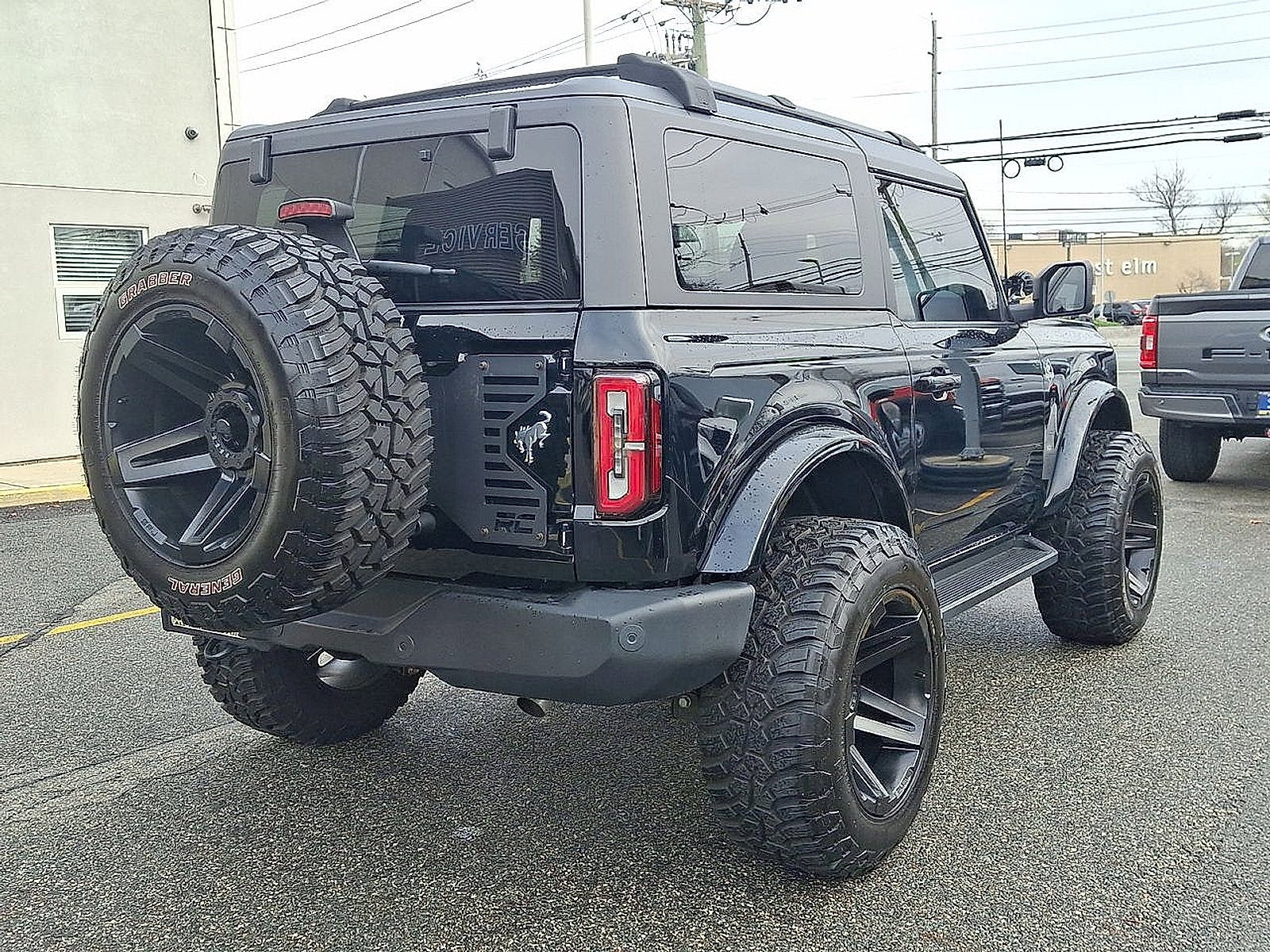 2023 Ford Bronco Base