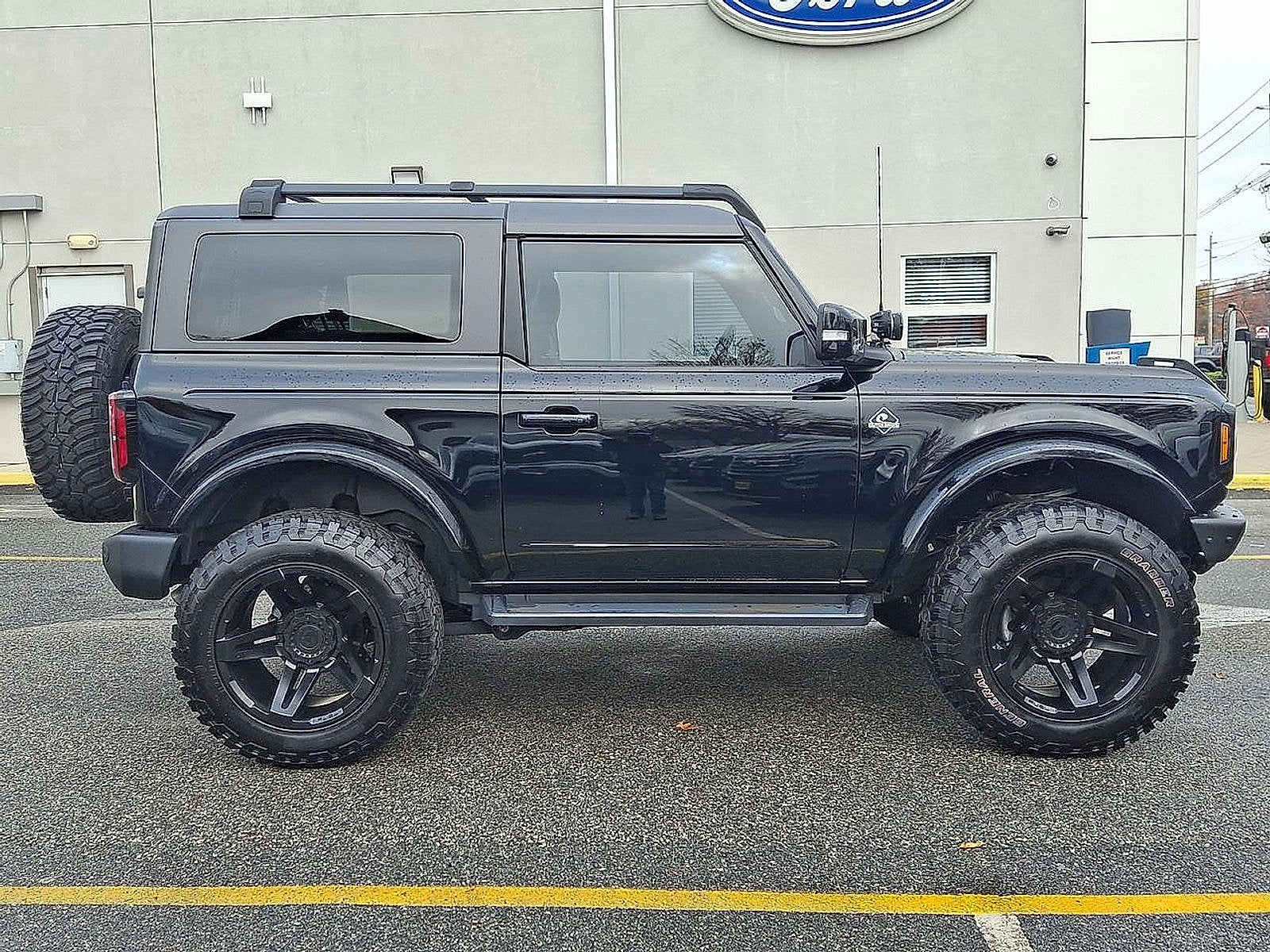2023 Ford Bronco Base