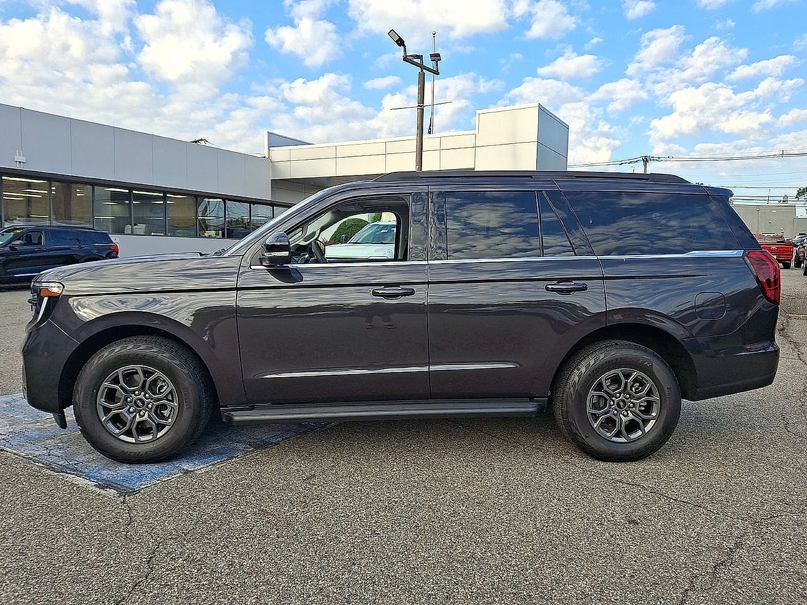 2026 Ford Expedition Active