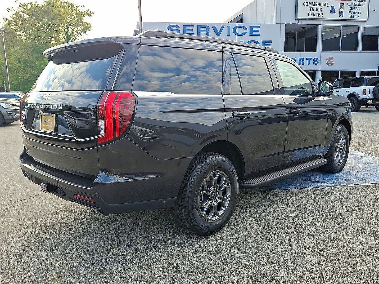 2026 Ford Expedition Active