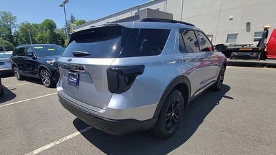 2020 Ford Explorer Base