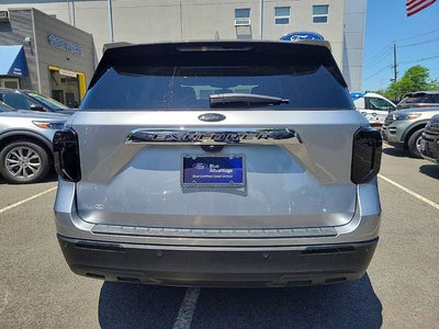 2020 Ford Explorer Base