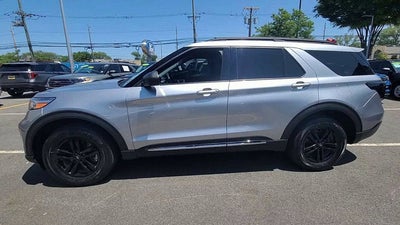 2020 Ford Explorer Base
